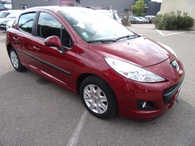 PEUGEOT 207 PLUS 1.4 HDI  70 ACTIVE  FAIBLE KMS  90200