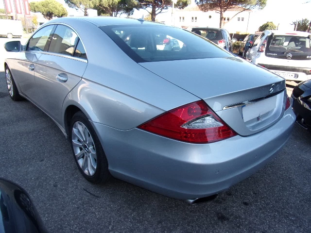 MERCEDEZ 320 CDI  BOITE AUTO EN TBE